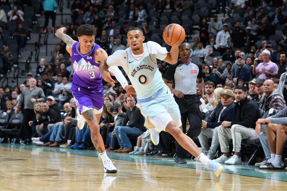 此番解雇詹 此番解雇詹