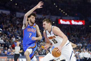 更彰显了武 更彰显了武